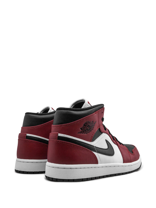Air Jordan 1 Mid "Chicago Black Toe" sneakers