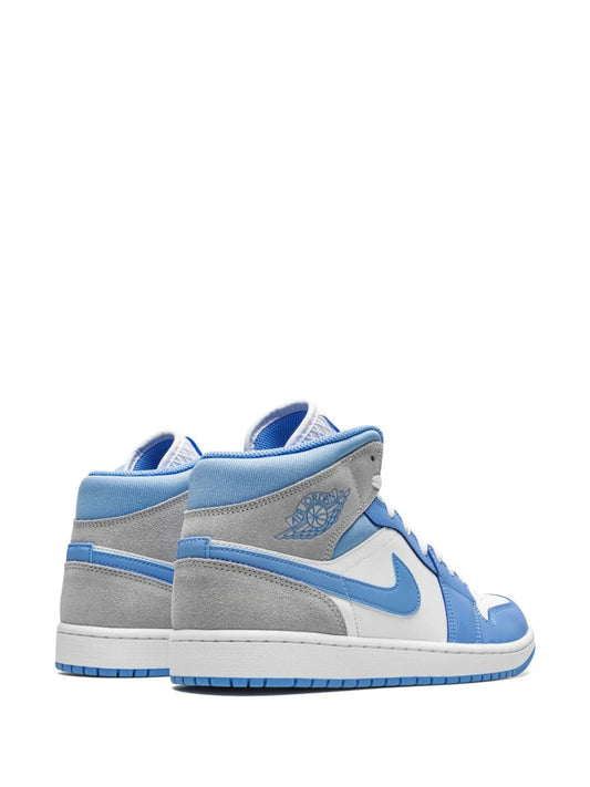 Air Jordan 1 University Blue