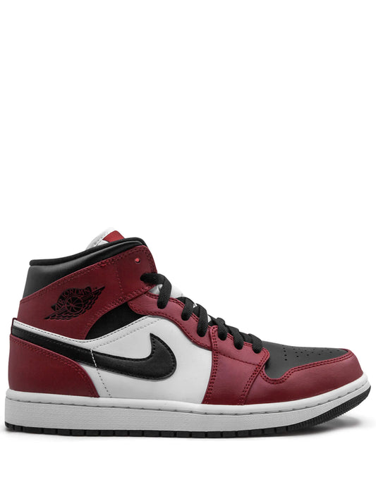 Air Jordan 1 Mid "Chicago Black Toe" sneakers