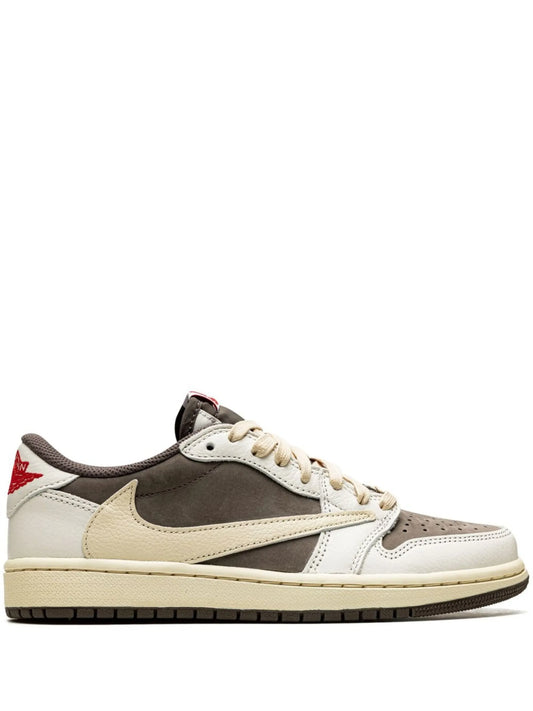 Jordon 1 x Travis Scott Air Jordan 1 Low OG "Reverse Mocha" sneakers